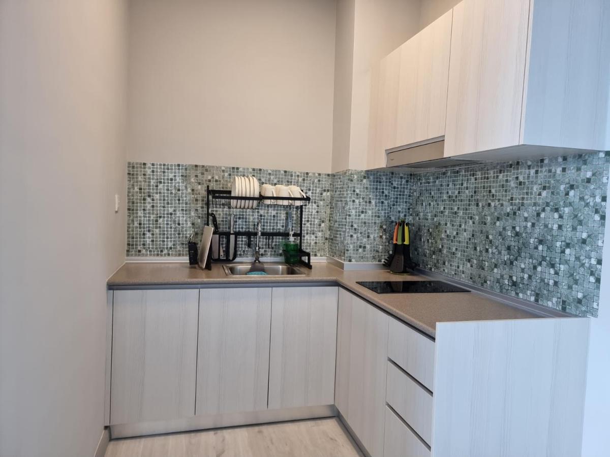 Nana Homestay - Jesselton Quay Кота-Кинабалу Экстерьер фото