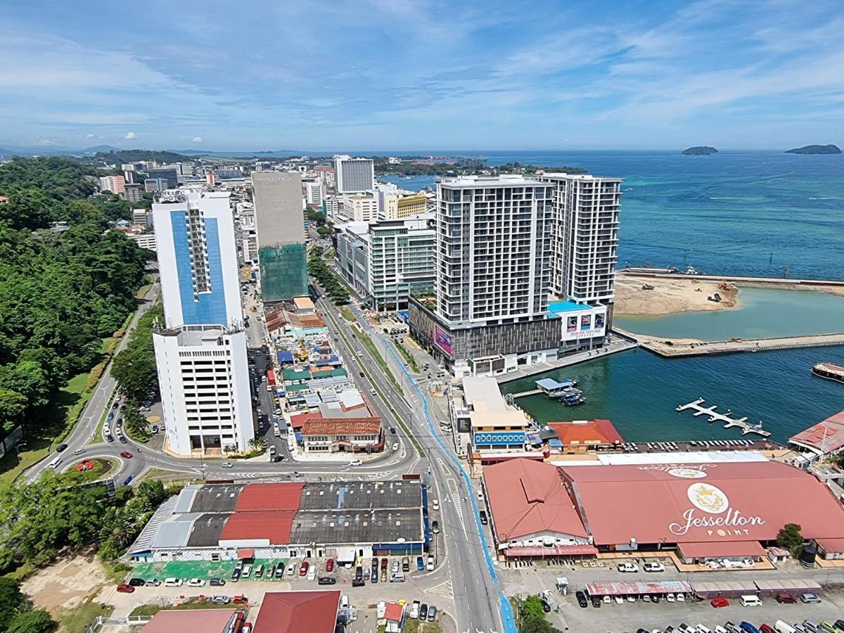 Nana Homestay - Jesselton Quay Кота-Кинабалу Экстерьер фото