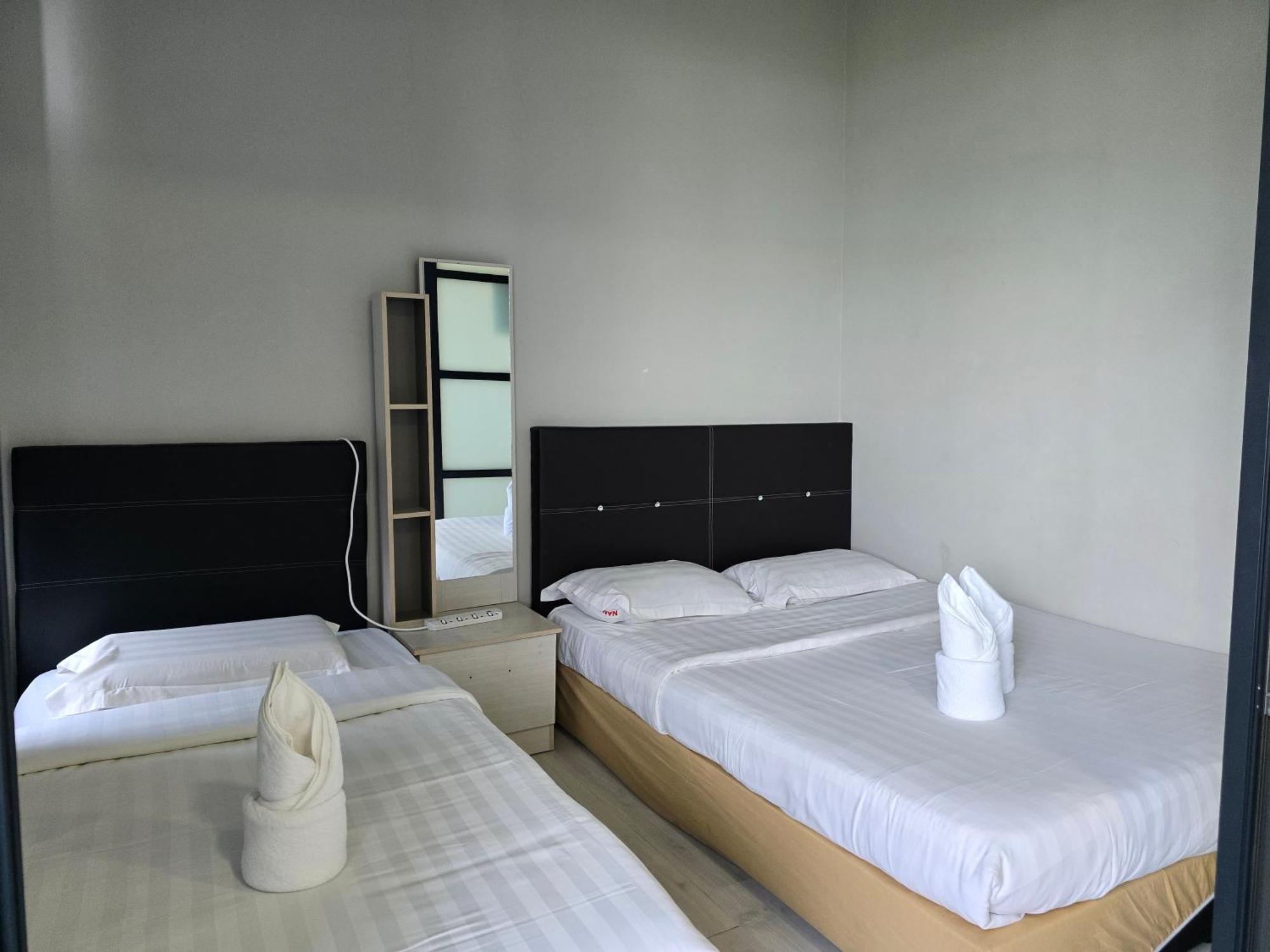 Nana Homestay - Jesselton Quay Кота-Кинабалу Номер фото